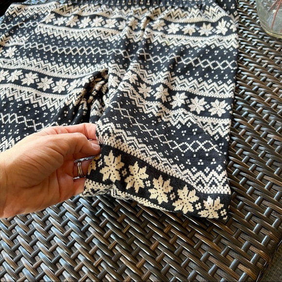 PINK ROSE | Leggings Pajama Pants - Picture 6 of 12